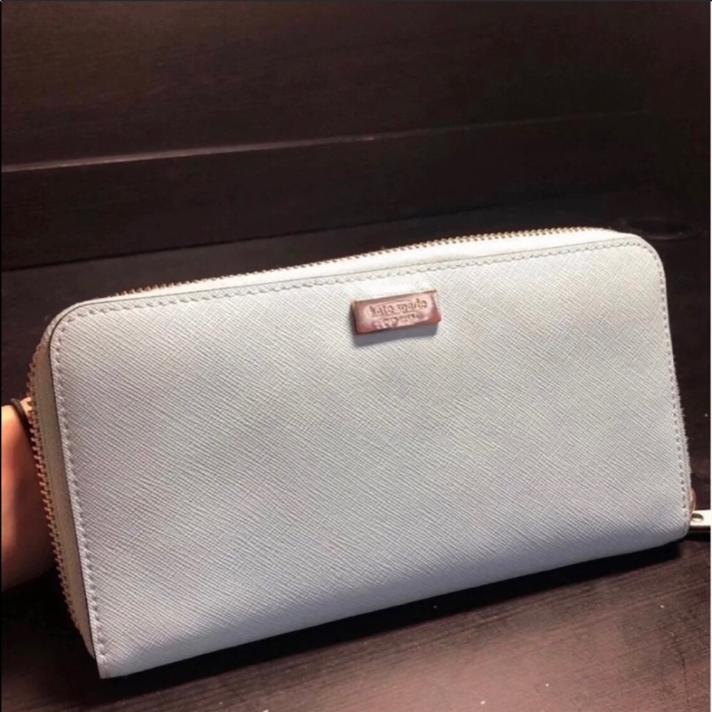 Kate Spade Wallet - Picture 3 of 4